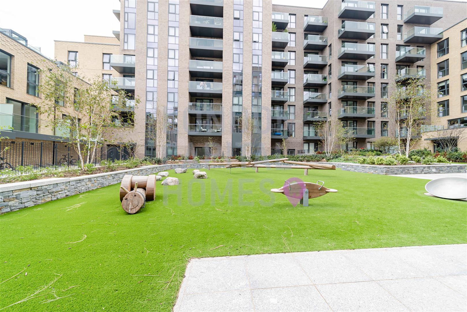 Coster Avenue, London
